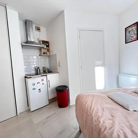 Le Tressous - Studio Sur Place De Jaude Prefecture Clermont-Ferrand Exterior photo
